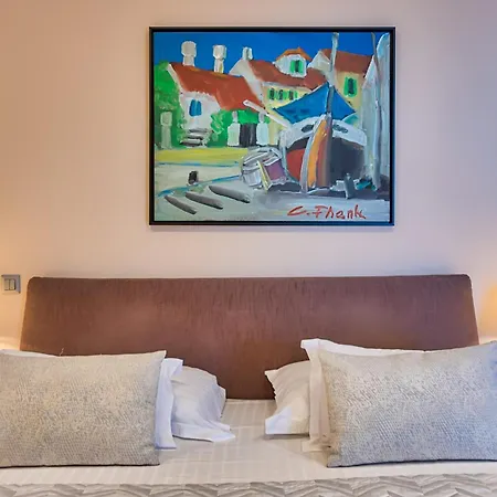 Вилла Atalanta With Heated Pool Near The *