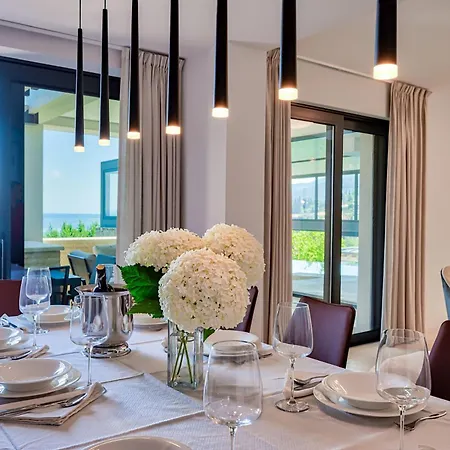 Atalanta With Heated Pool Near The