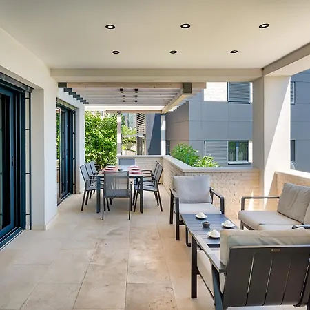 Atalanta With Heated Pool Near The Вилла *