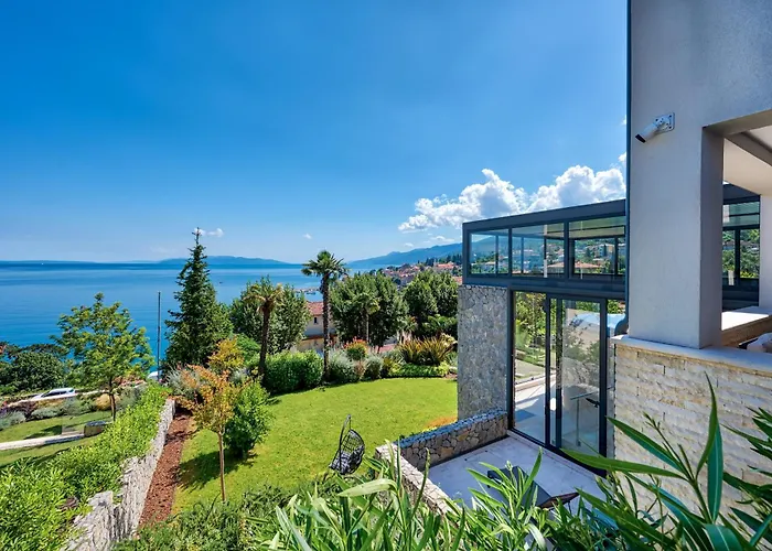 Atalanta With Heated Pool Near The * Opatija