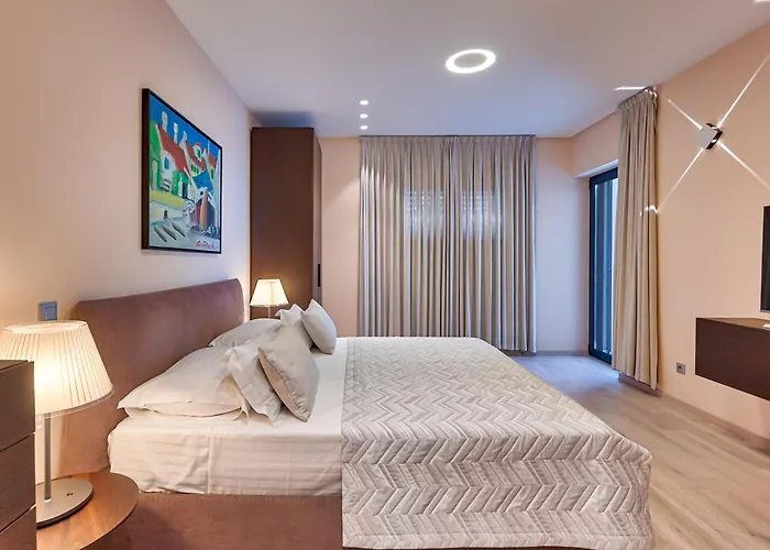 Villa Atalanta With Heated Pool Near The Opatija